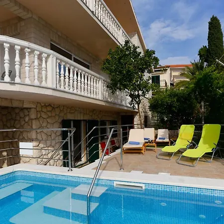 Stonehouse With Swimming Pool Anita Holiday home